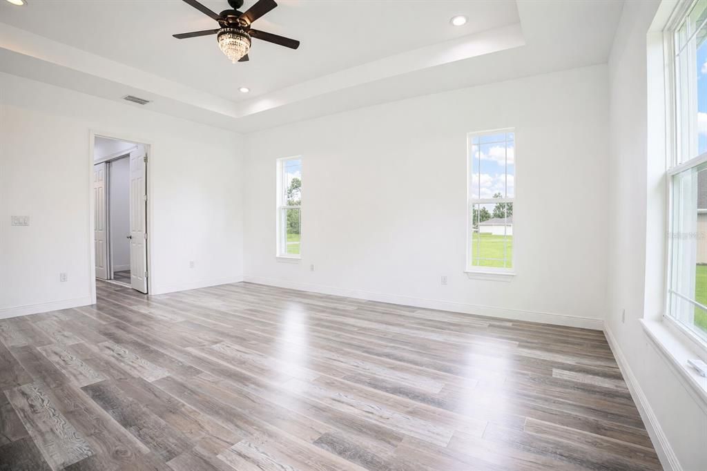 For Sale: $520,000 (4 beds, 3 baths, 2706 Square Feet)