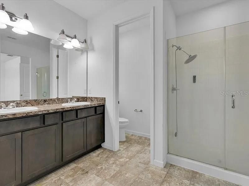 For Sale: $325,990 (4 beds, 2 baths, 2034 Square Feet)