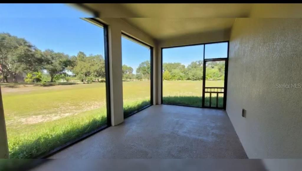 For Sale: $325,990 (4 beds, 2 baths, 2034 Square Feet)