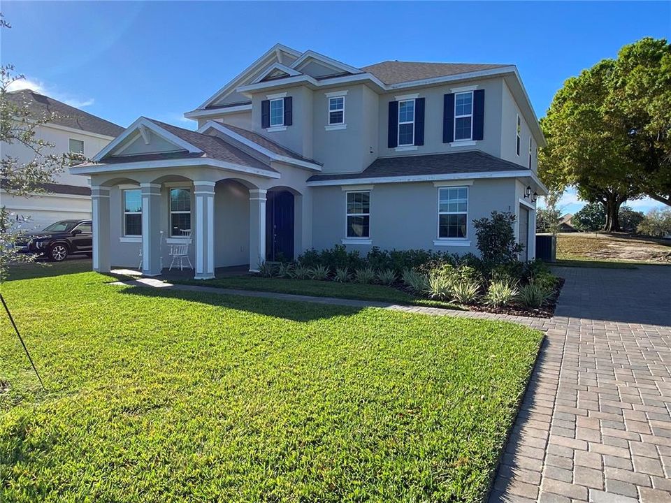 For Rent: $2,850 (4 beds, 3 baths, 2731 Square Feet)