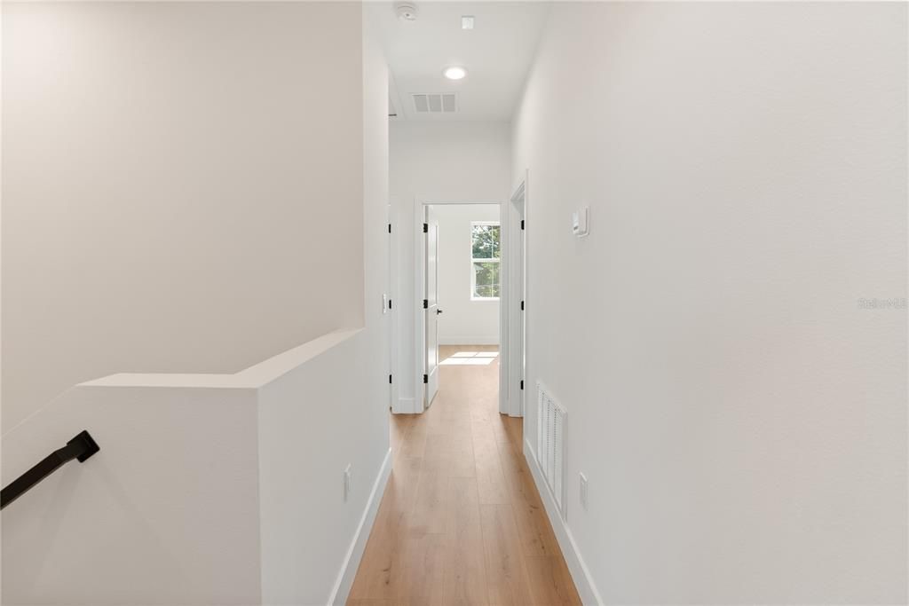 For Sale: $515,000 (3 beds, 2 baths, 1719 Square Feet)