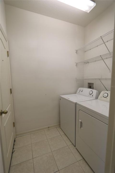 For Rent: $2,100 (3 beds, 2 baths, 1622 Square Feet)