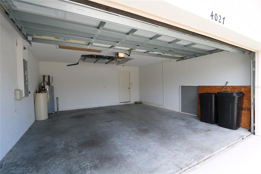 For Rent: $2,100 (3 beds, 2 baths, 1622 Square Feet)