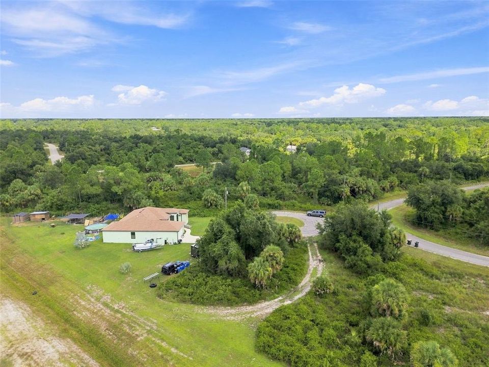 En Venta: $10,000 (0.27 acres)