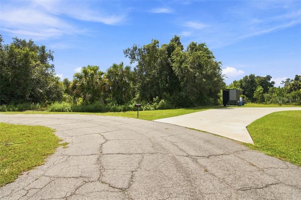 En Venta: $10,000 (0.27 acres)
