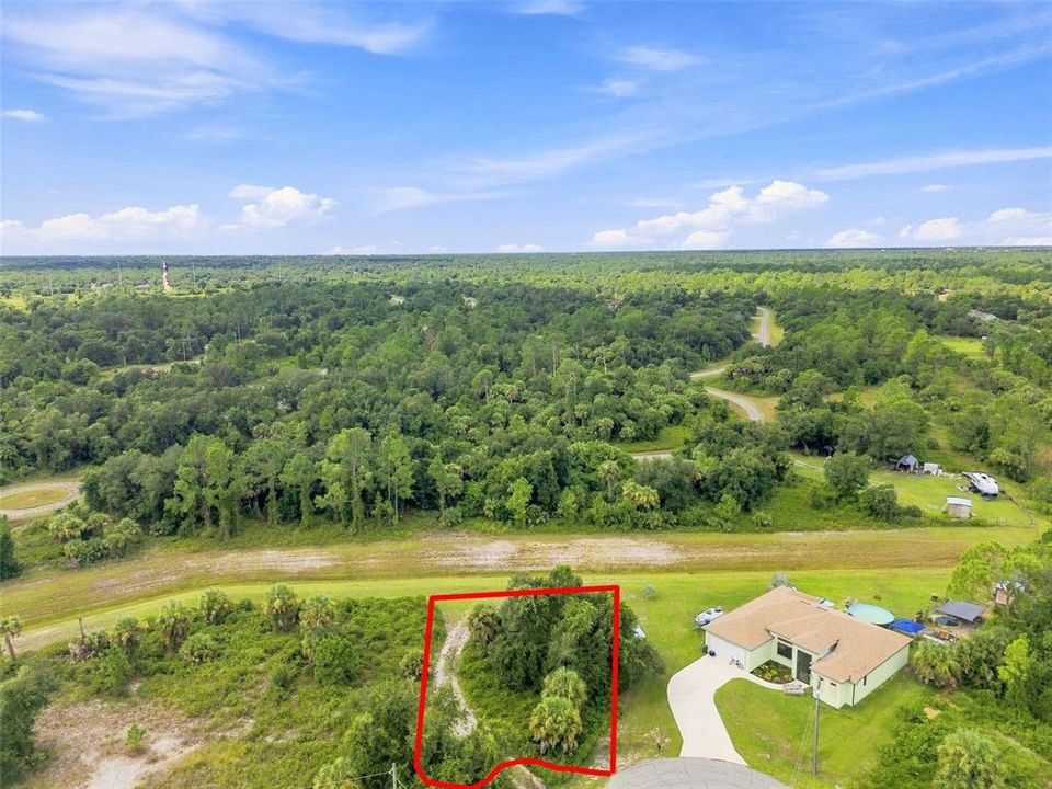 En Venta: $10,000 (0.27 acres)