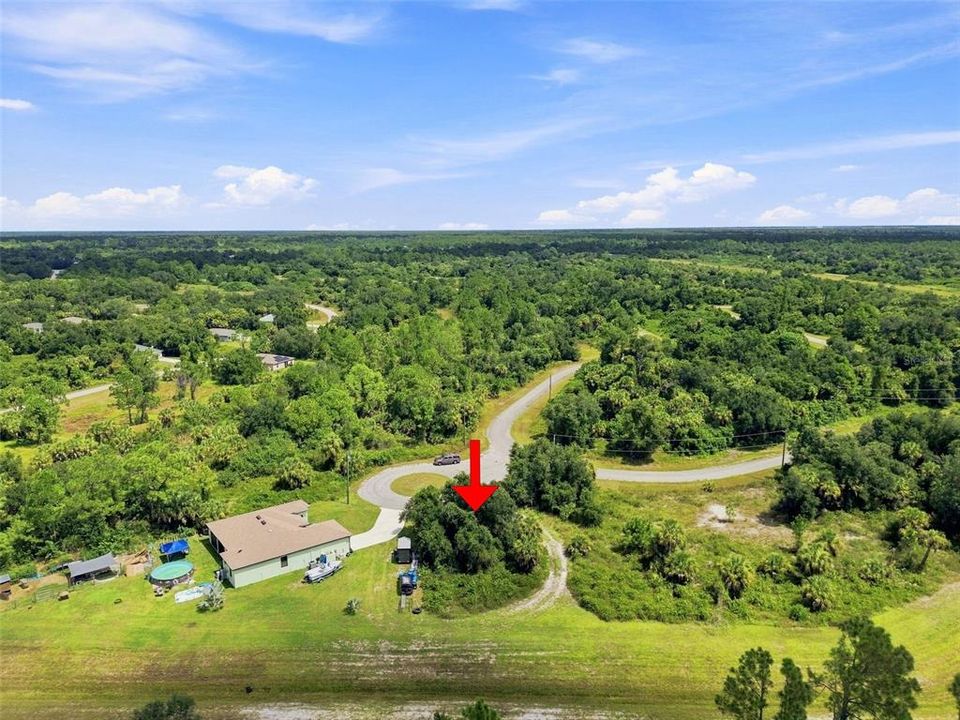 En Venta: $10,000 (0.27 acres)