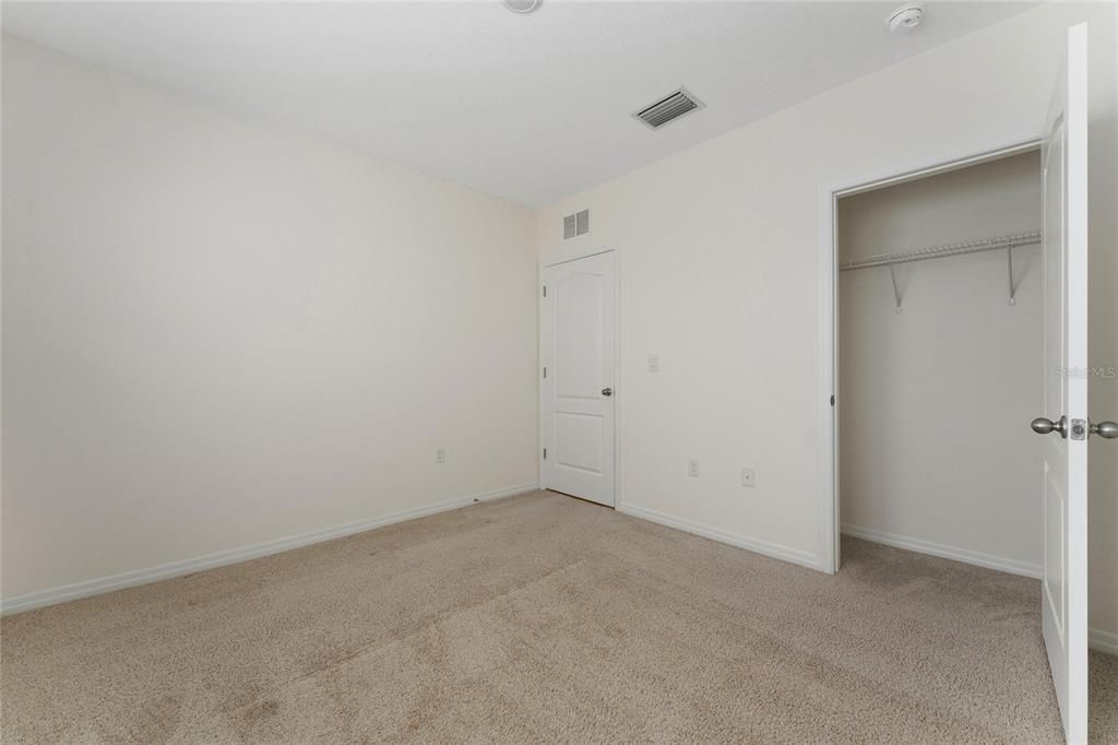 В аренду: $2,600 (3 спален, 2 ванн, 1701 Квадратных фут)