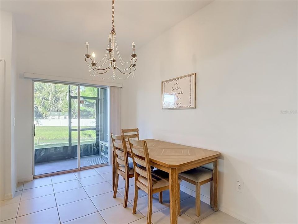 For Sale: $285,000 (3 beds, 2 baths, 1634 Square Feet)