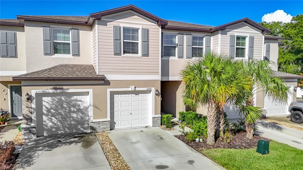 For Sale: $285,000 (3 beds, 2 baths, 1634 Square Feet)