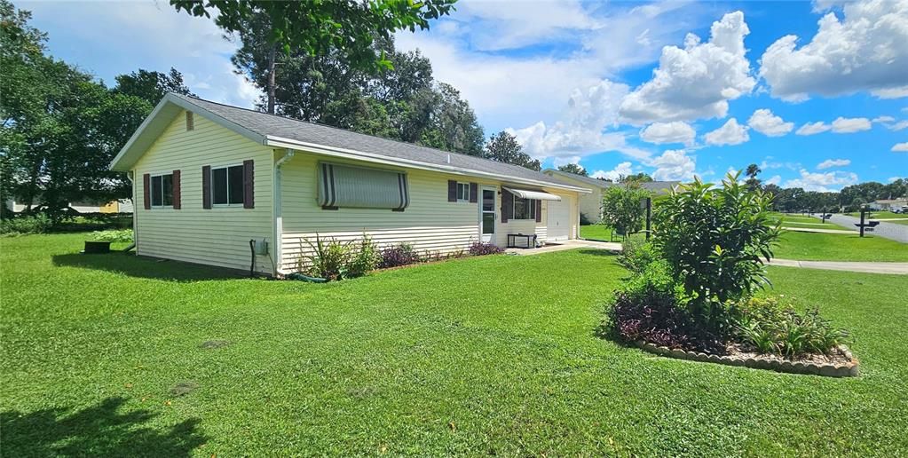 For Sale: $169,000 (2 beds, 2 baths, 1024 Square Feet)