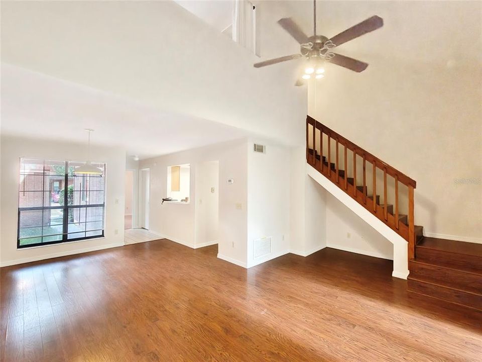En Venta: $168,000 (2 camas, 2 baños, 1106 Pies cuadrados)
