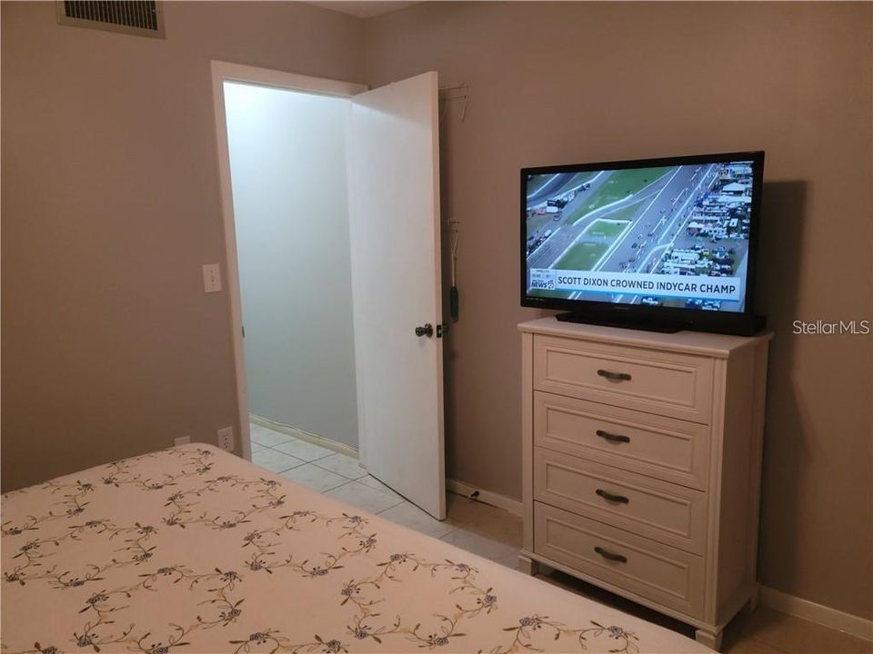 В аренду: $1,650 (1 спален, 1 ванн, 480 Квадратных фут)