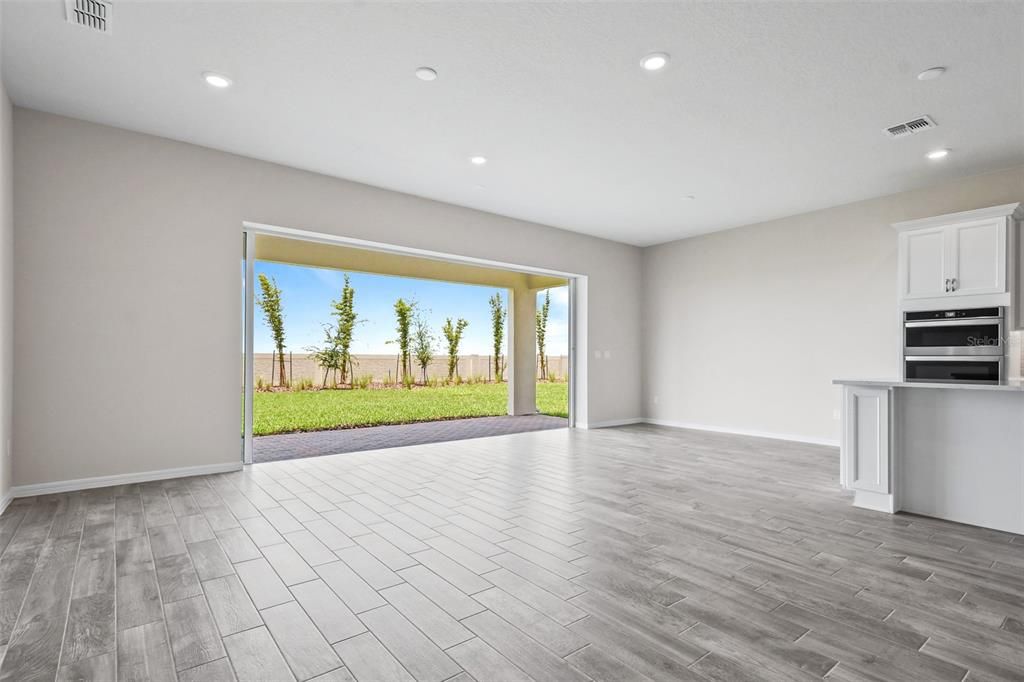 For Rent: $4,600 (4 beds, 3 baths, 2860 Square Feet)