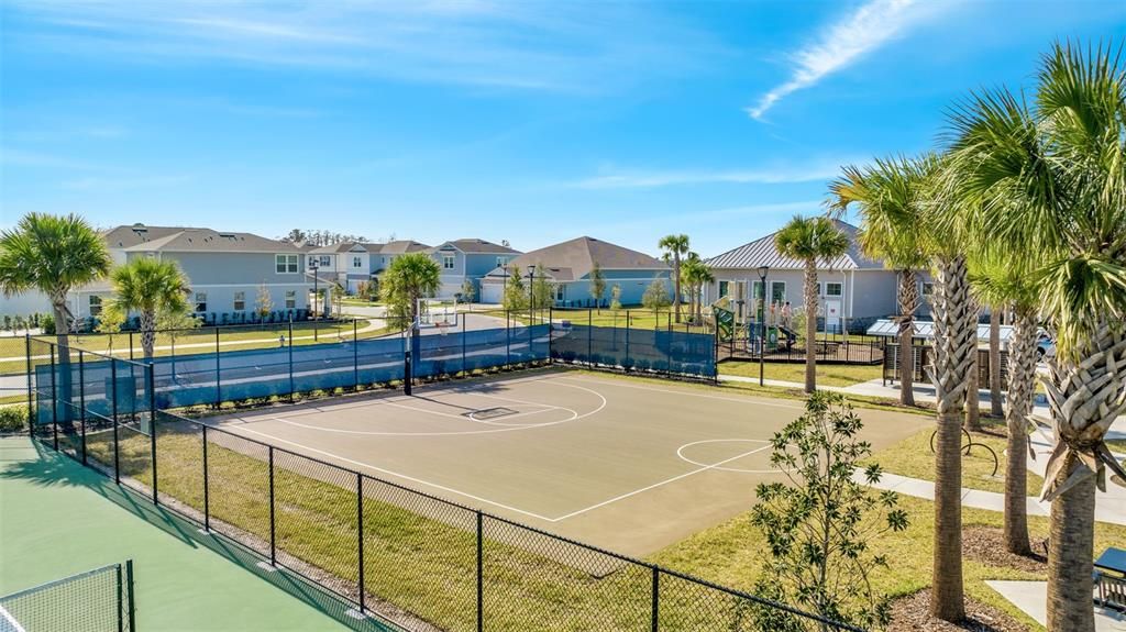 For Rent: $4,600 (4 beds, 3 baths, 2860 Square Feet)