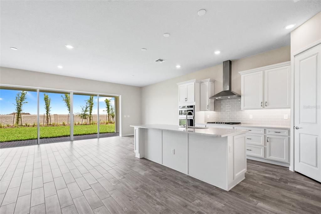 For Rent: $4,600 (4 beds, 3 baths, 2860 Square Feet)
