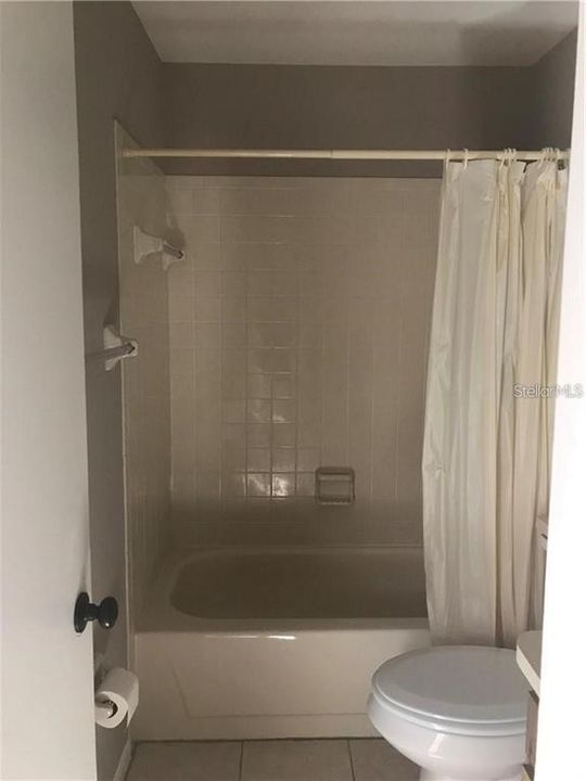 En Renta: $1,700 (3 camas, 2 baños, 1037 Pies cuadrados)