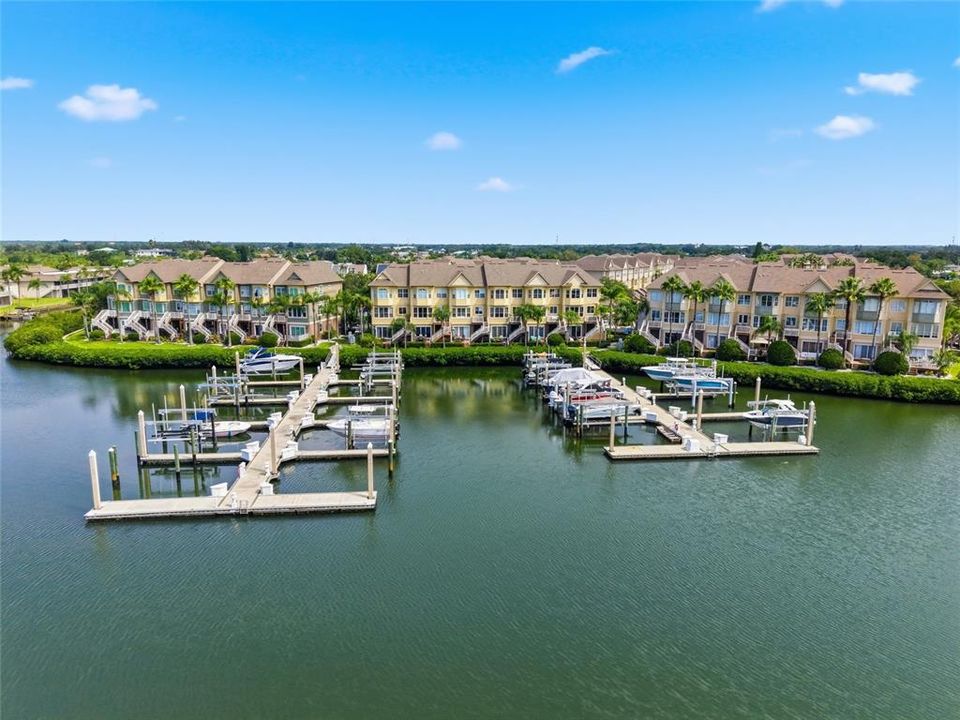 For Sale: $715,000 (4 beds, 3 baths, 2540 Square Feet)