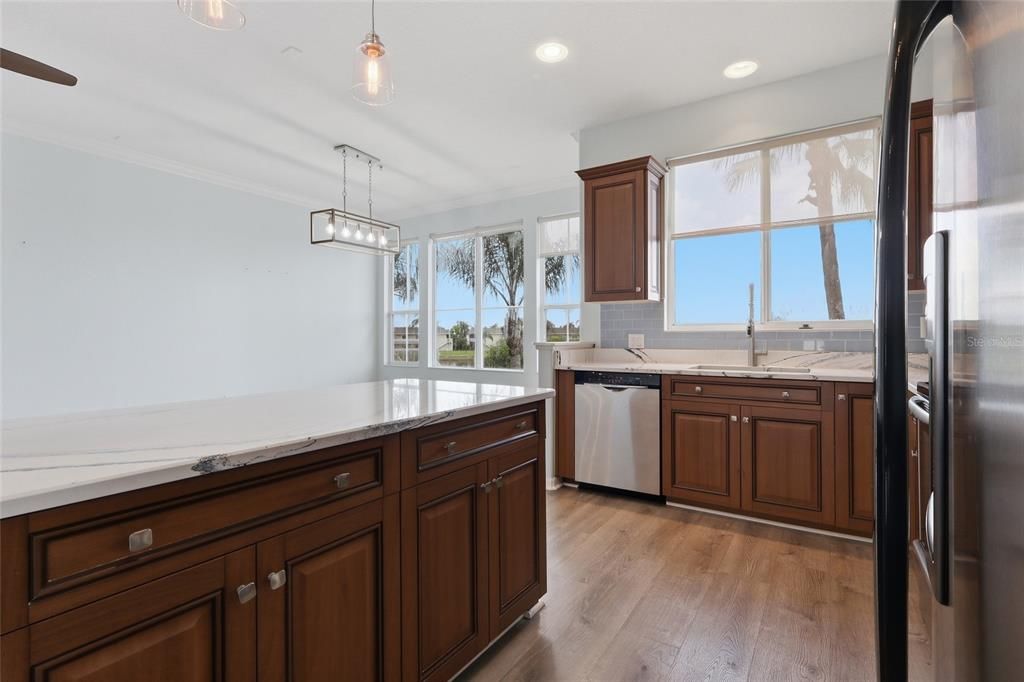 For Sale: $715,000 (4 beds, 3 baths, 2540 Square Feet)