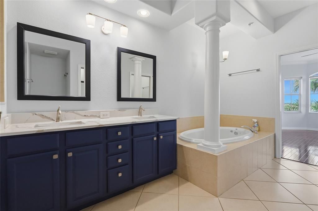 For Sale: $715,000 (4 beds, 3 baths, 2540 Square Feet)