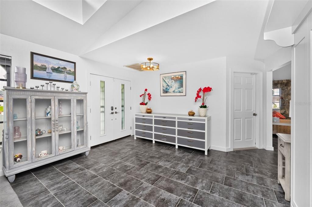 For Sale: $1,299,999 (4 beds, 2 baths, 2174 Square Feet)