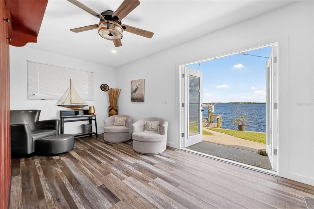 For Sale: $1,299,999 (4 beds, 2 baths, 2174 Square Feet)