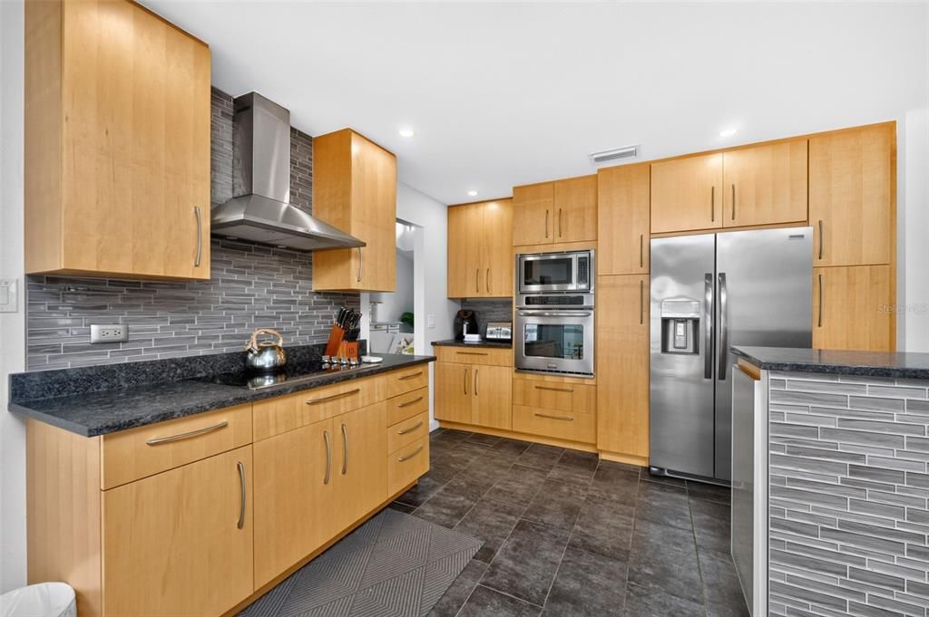 For Sale: $1,299,999 (4 beds, 2 baths, 2174 Square Feet)