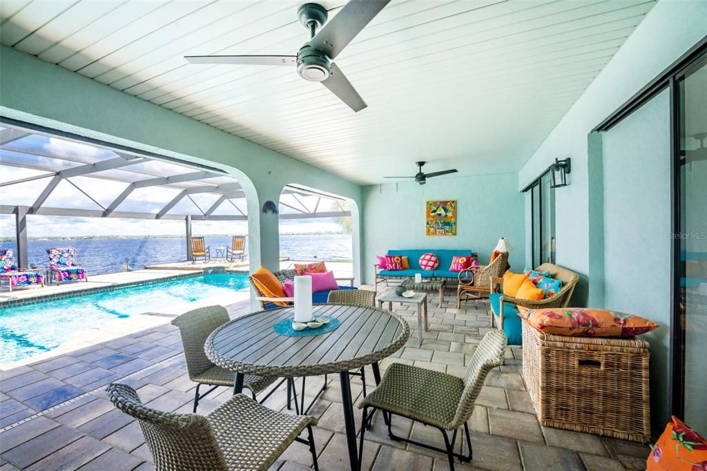 For Sale: $1,299,999 (4 beds, 2 baths, 2174 Square Feet)