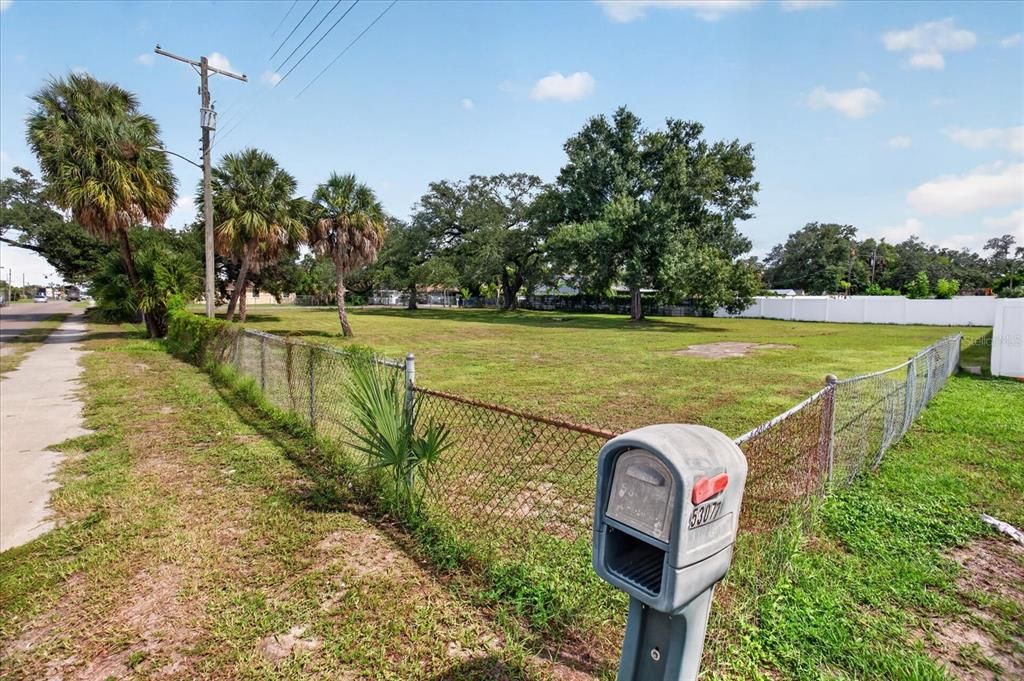 For Sale: $500,000 (0.60 acres)