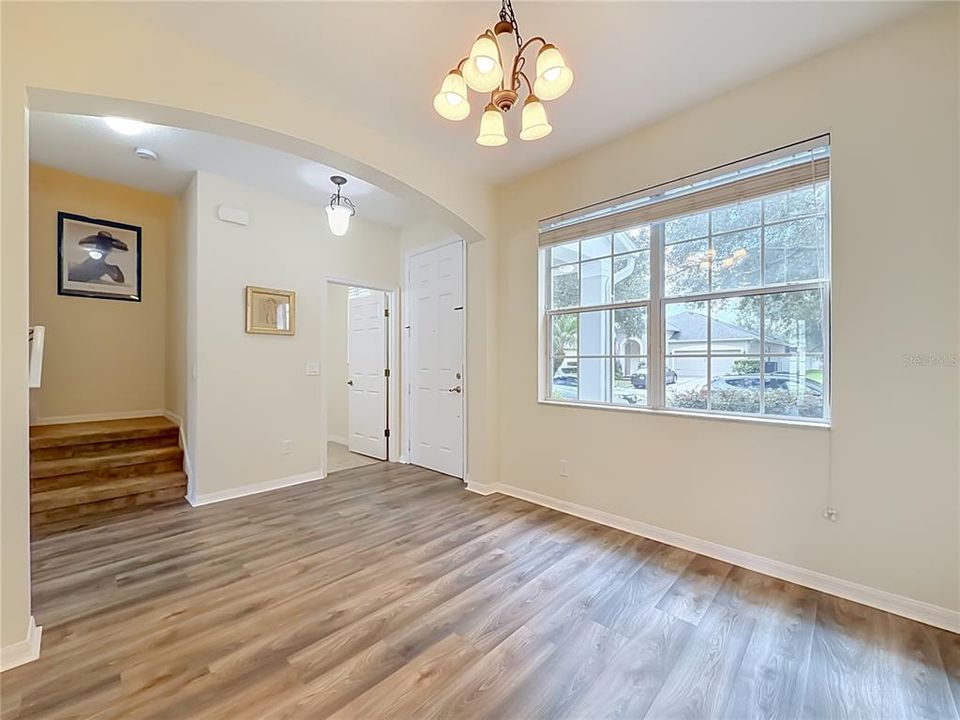 For Sale: $339,000 (3 beds, 2 baths, 1428 Square Feet)