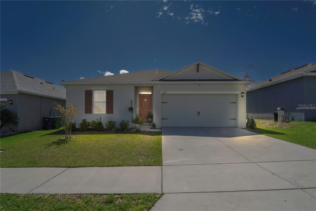For Sale: $279,900 (4 beds, 2 baths, 1500 Square Feet)