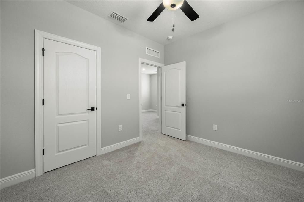For Sale: $515,900 (5 beds, 3 baths, 2266 Square Feet)