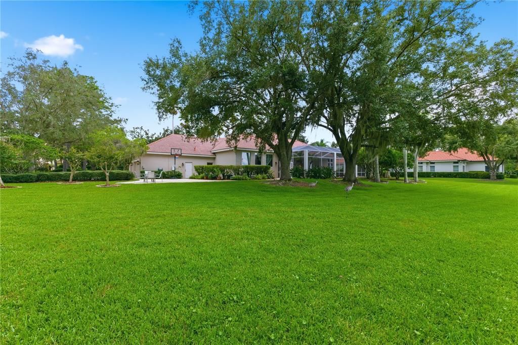 For Sale: $1,895,000 (4 beds, 4 baths, 4415 Square Feet)