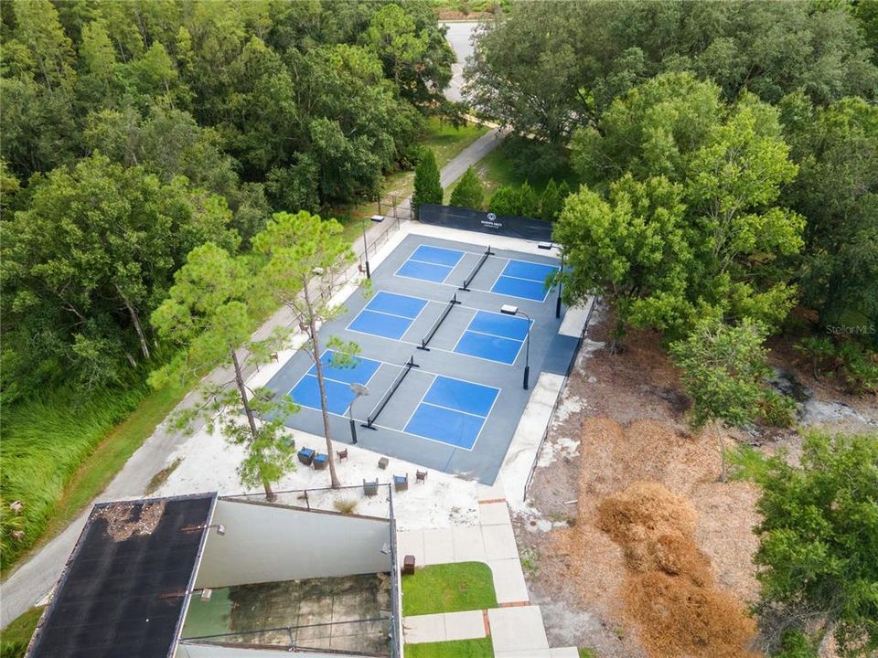For Sale: $1,895,000 (4 beds, 4 baths, 4415 Square Feet)