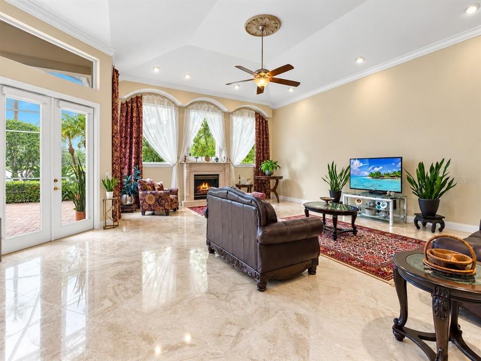 For Sale: $1,895,000 (4 beds, 4 baths, 4415 Square Feet)