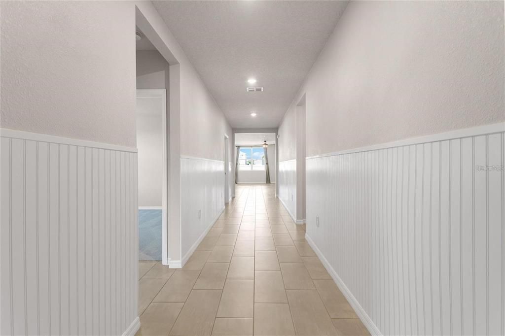 For Rent: $2,400 (4 beds, 3 baths, 1964 Square Feet)
