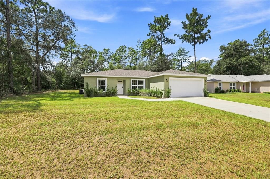 For Sale: $279,900 (3 beds, 2 baths, 1405 Square Feet)