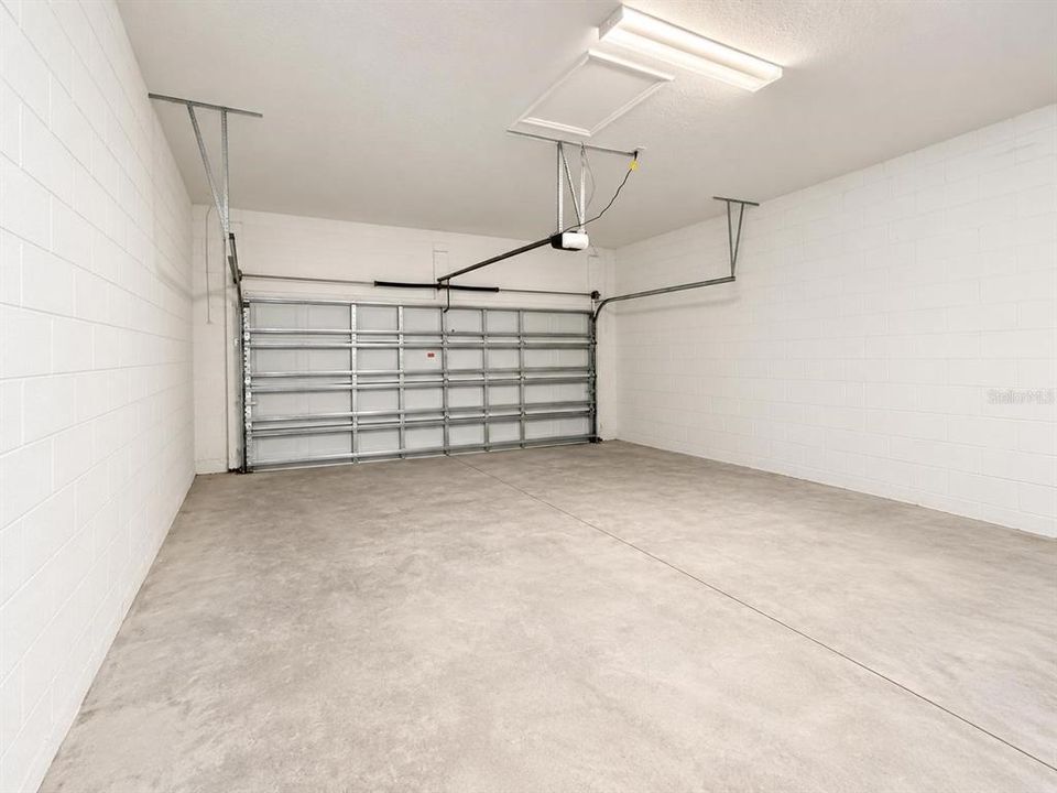 For Rent: $3,100 (3 beds, 2 baths, 1764 Square Feet)