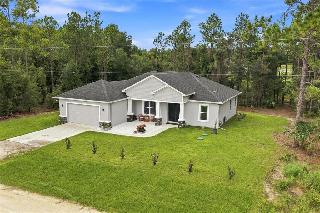 For Sale: $380,000 (3 beds, 2 baths, 1762 Square Feet)