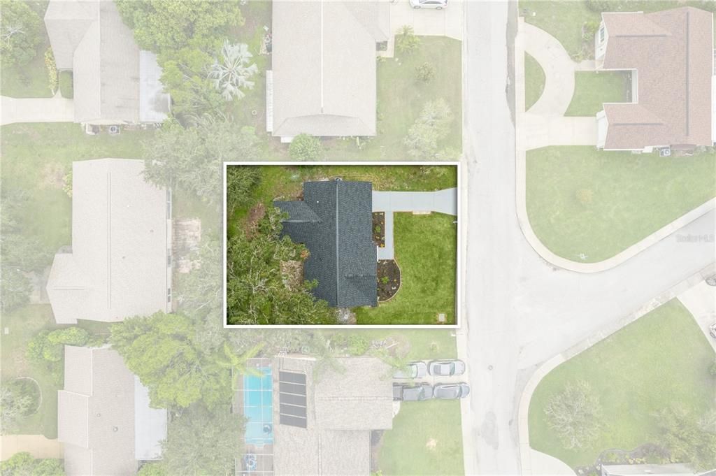 For Sale: $228,900 (2 beds, 2 baths, 848 Square Feet)