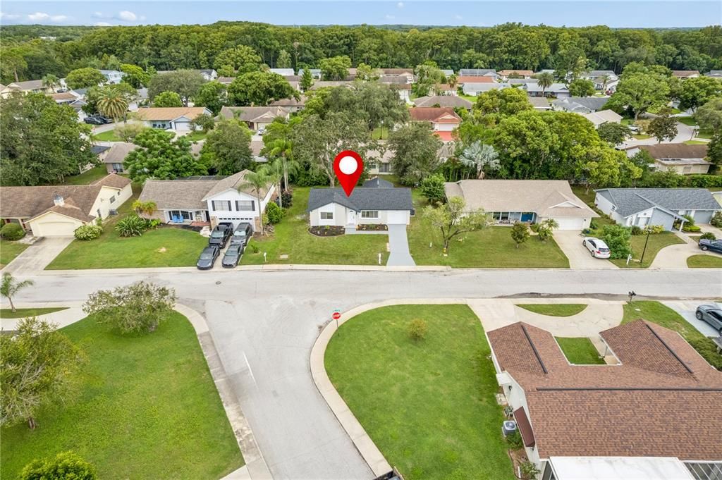 For Sale: $228,900 (2 beds, 2 baths, 848 Square Feet)