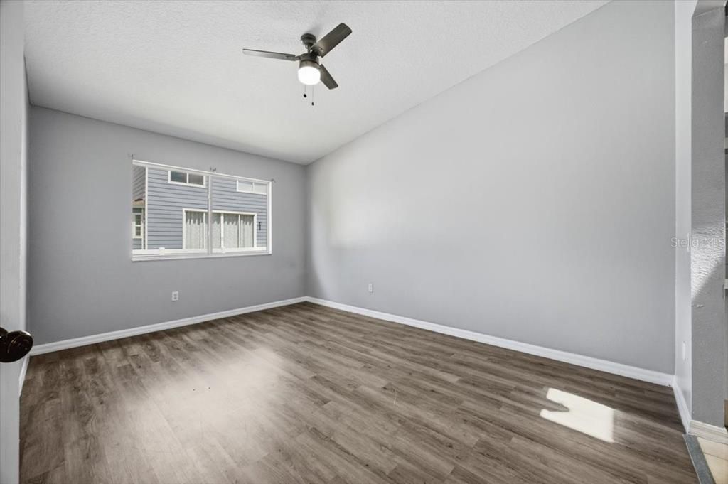 For Rent: $1,650 (3 beds, 2 baths, 1748 Square Feet)