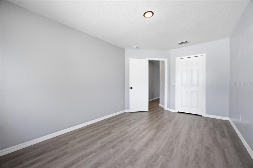 For Rent: $1,650 (3 beds, 2 baths, 1748 Square Feet)