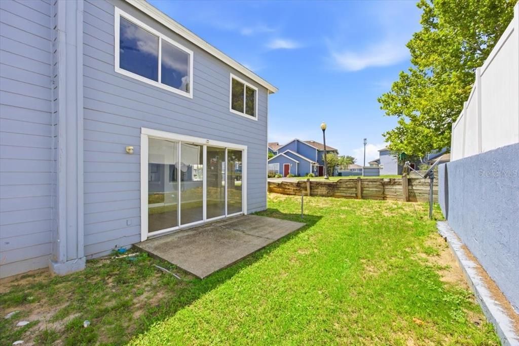 For Rent: $1,650 (3 beds, 2 baths, 1748 Square Feet)