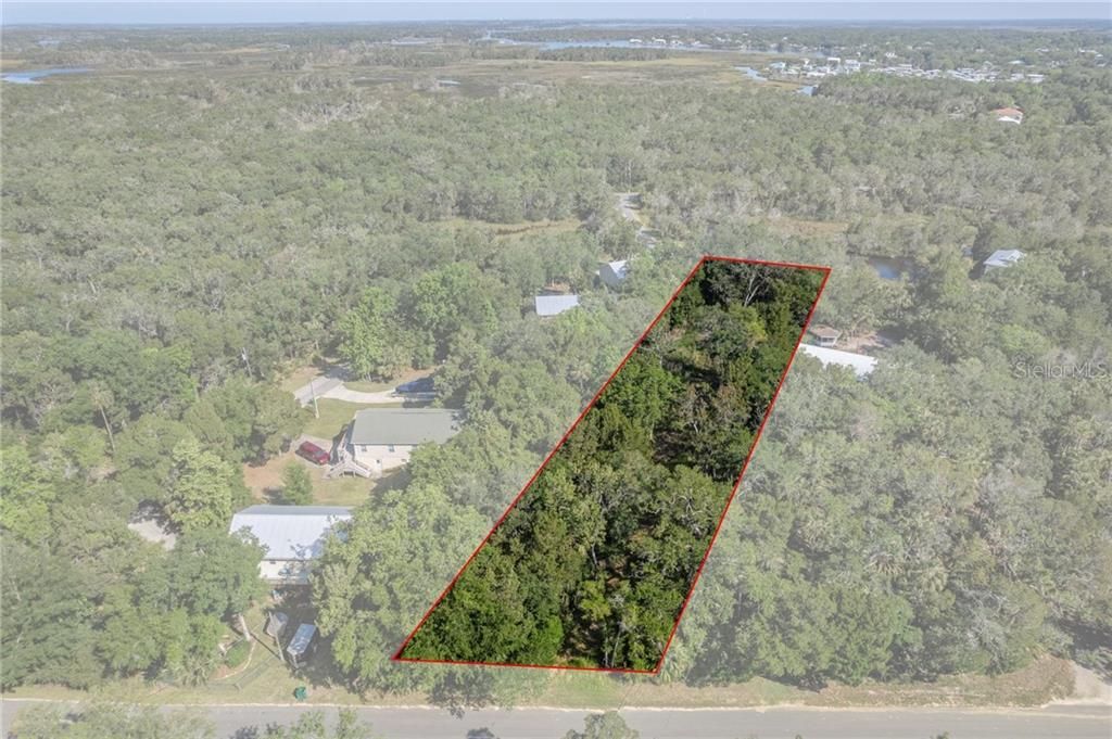 En Venta: $105,000 (0.95 acres)