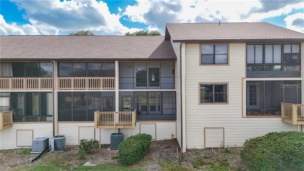 Activo con contrato: $149,000 (2 camas, 2 baños, 1320 Pies cuadrados)