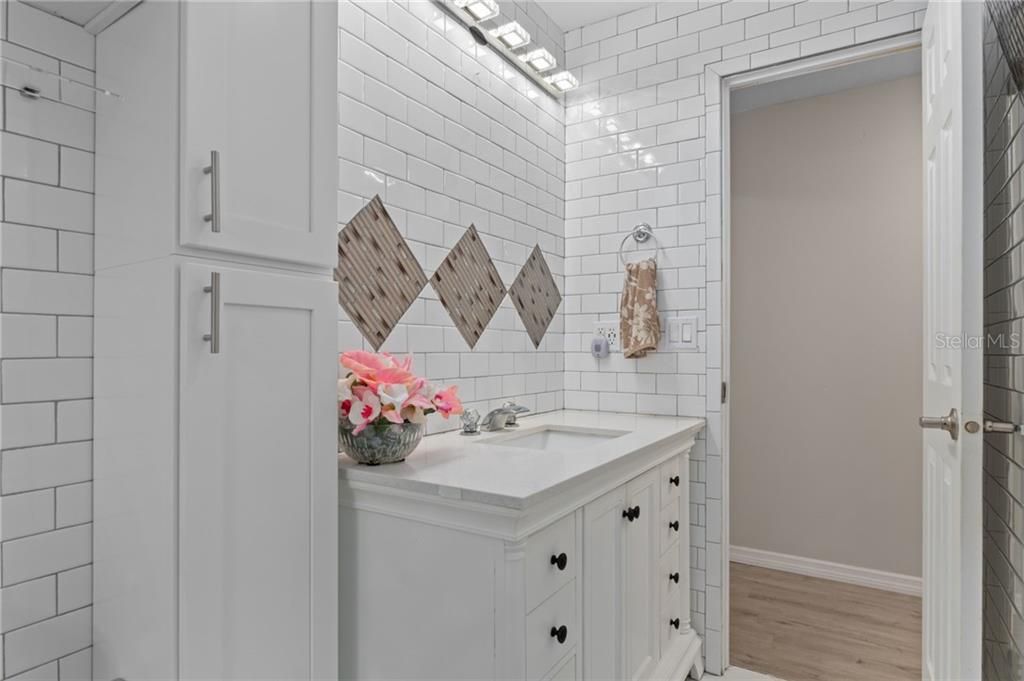 For Sale: $222,900 (3 beds, 2 baths, 1500 Square Feet)