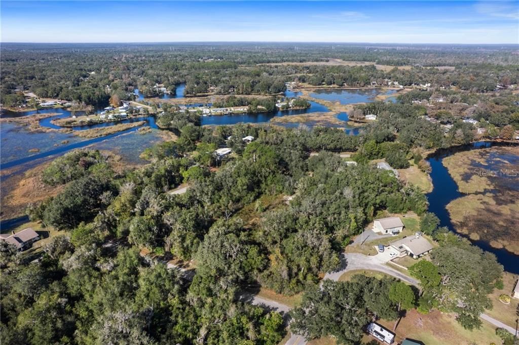 На продажу: $209,900 (2.65 acres)