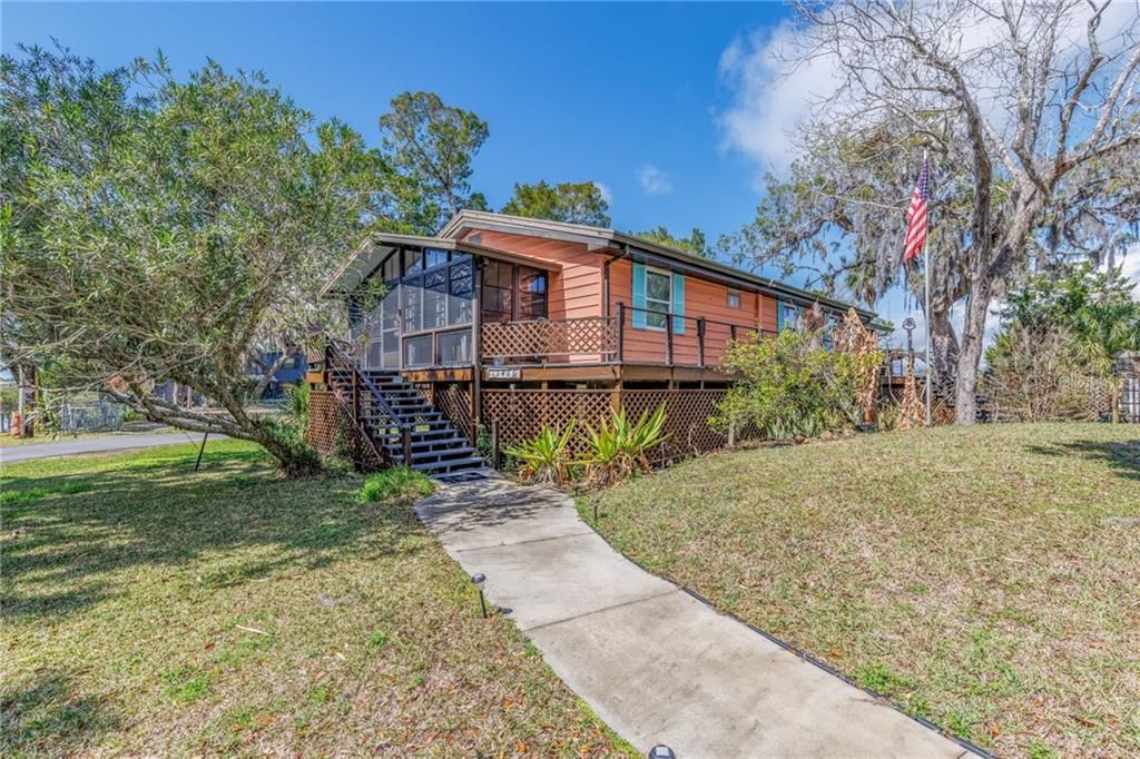 En Venta: $410,000 (5 camas, 3 baños, 1540 Pies cuadrados)