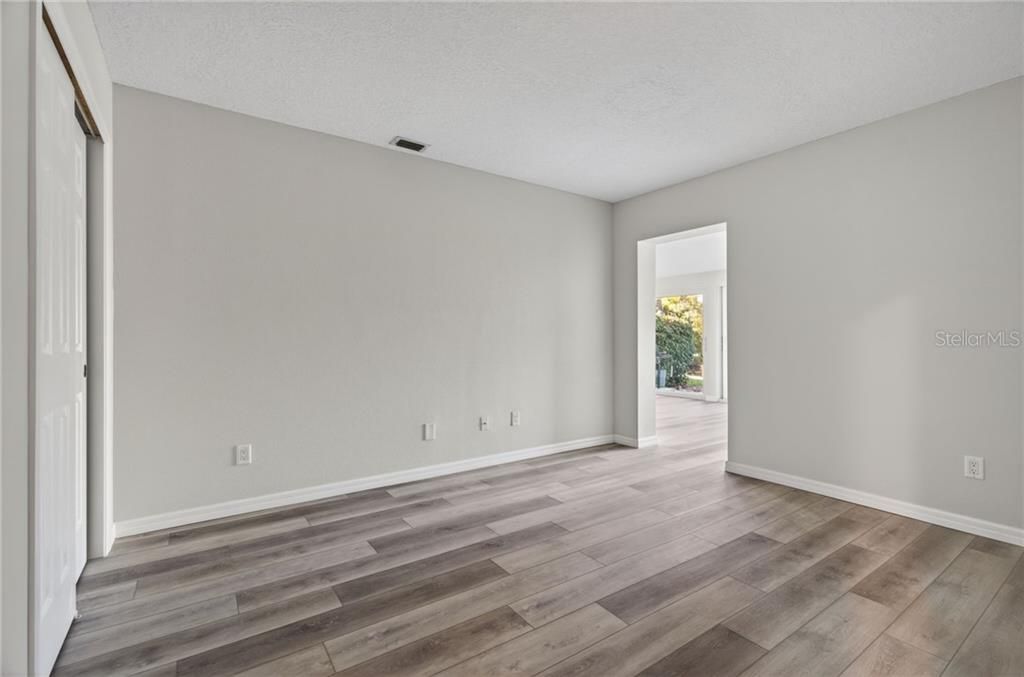 Activo con contrato: $159,900 (2 camas, 2 baños, 1584 Pies cuadrados)